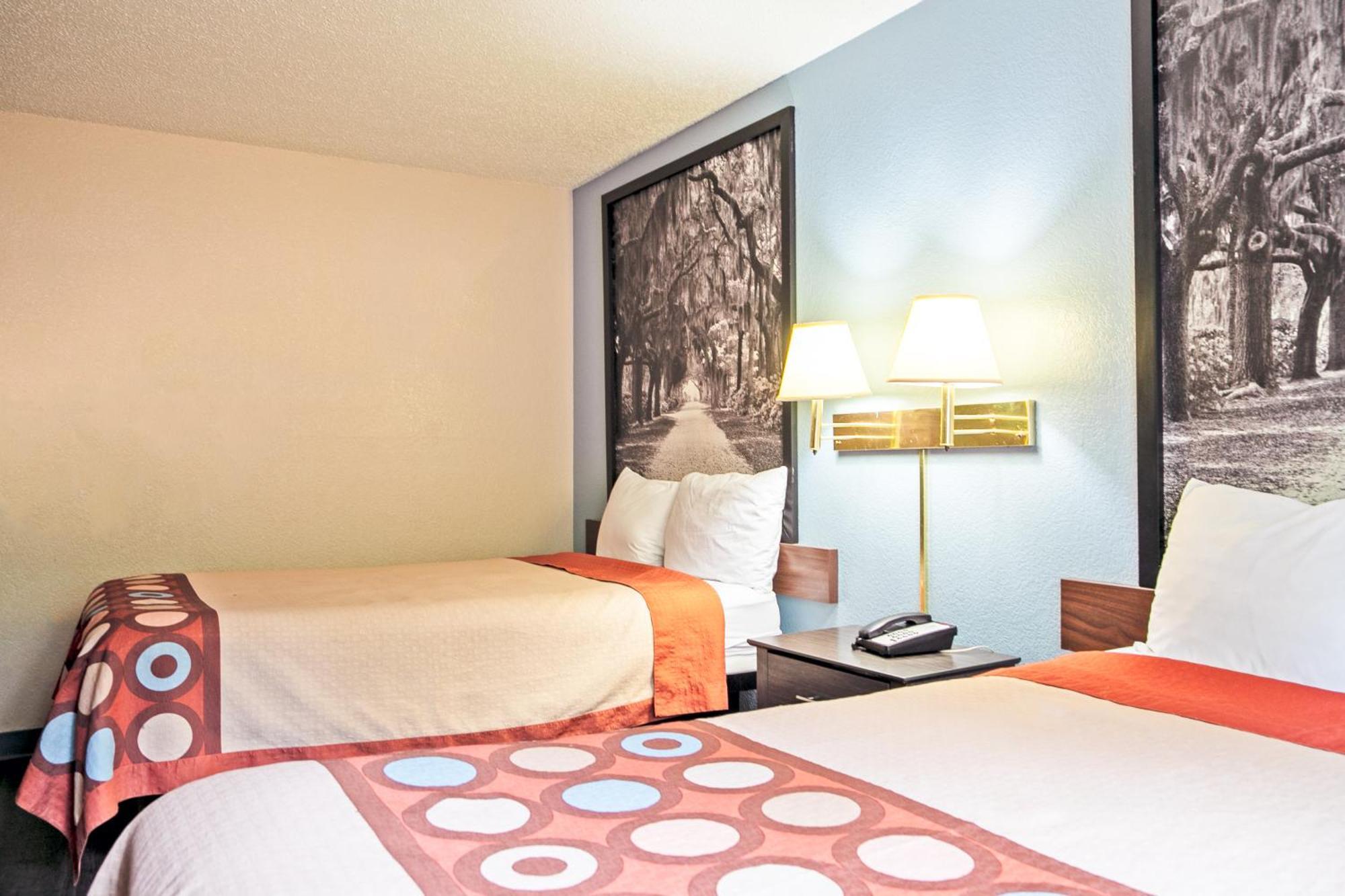 Super 8 By Wyndham Augusta Ft Eisenhower Area Exterior foto