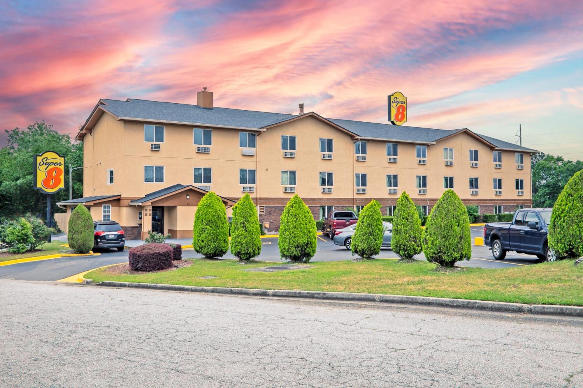 Super 8 By Wyndham Augusta Ft Eisenhower Area Exterior foto